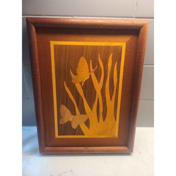 Wooden art peice - Picture 1 of 3